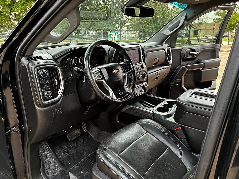2019 Chevrolet Silverado - Image 8 of 11