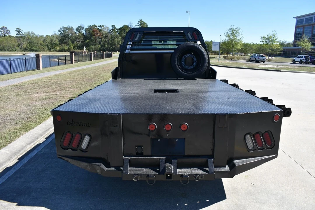 2019 Chevrolet Silverado - Image 6 of 21