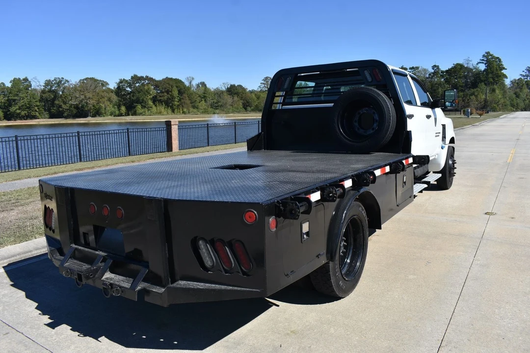 2019 Chevrolet Silverado - Image 5 of 21