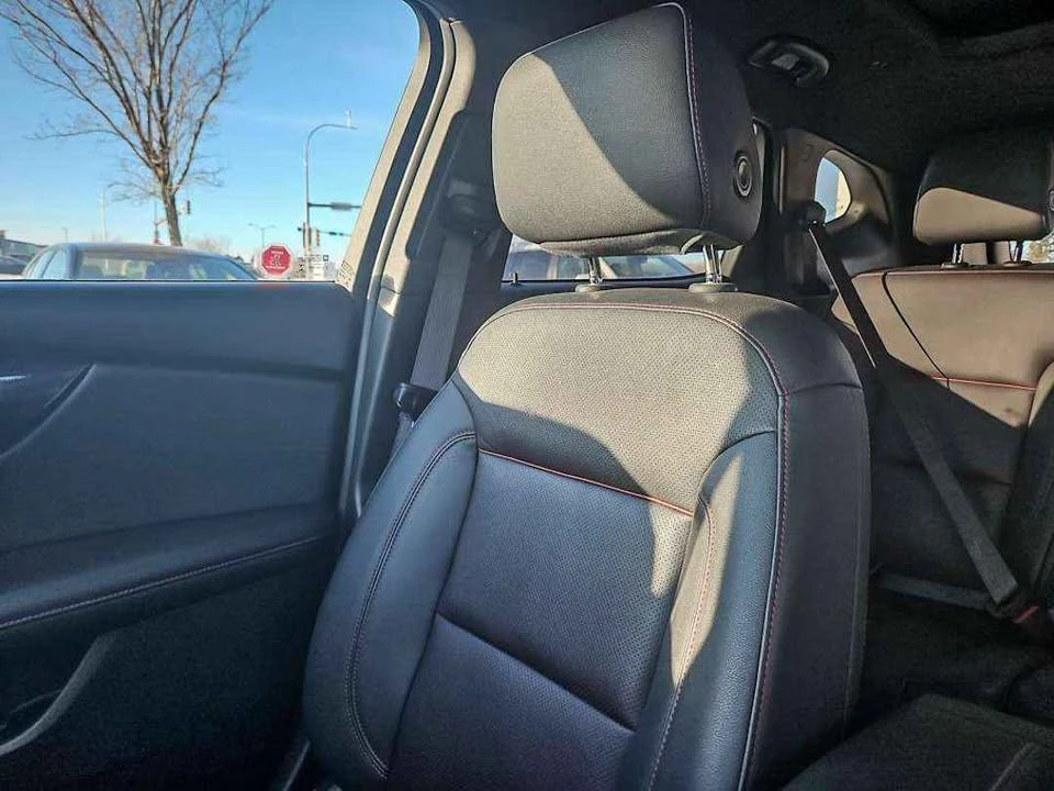 2019 Chevrolet Blazer - Image 9 of 12