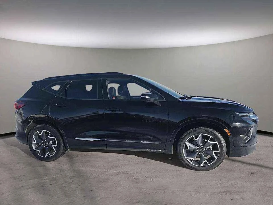 2019 Chevrolet Blazer - Image 2 of 12