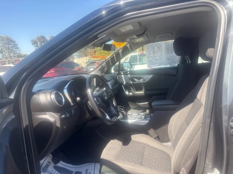 2019 Chevrolet Blazer - Image 9 of 20