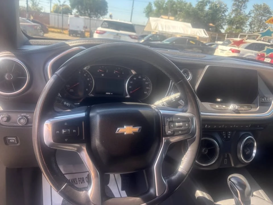 2019 Chevrolet Blazer - Image 8 of 20