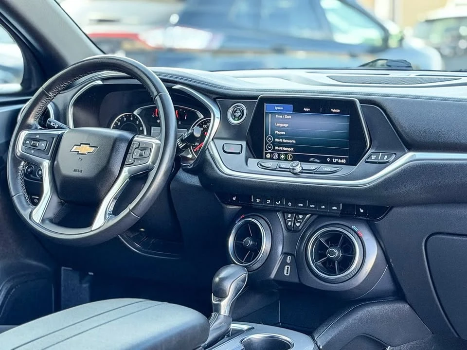 2019 Chevrolet Blazer - Image 10 of 19