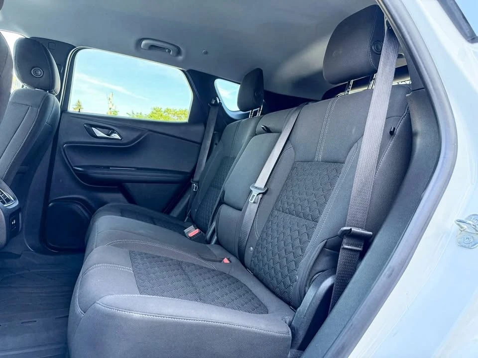 2019 Chevrolet Blazer - Image 8 of 19