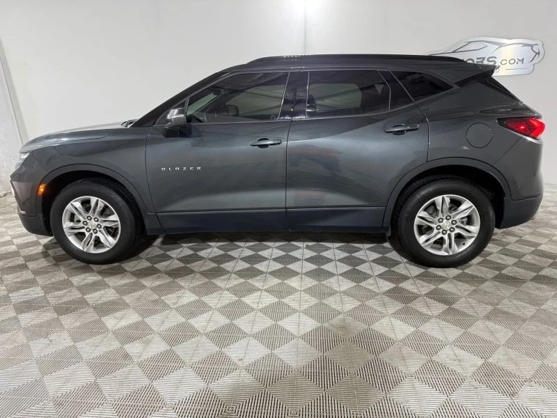 2019 Chevrolet Blazer - Image 5 of 12