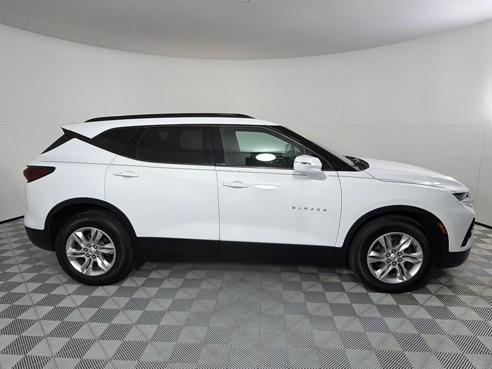 2019 Chevrolet Blazer - Image 4 of 21