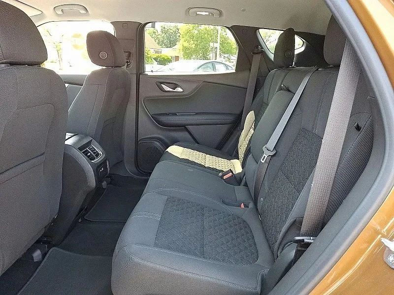 2019 Chevrolet Blazer - Image 11 of 12