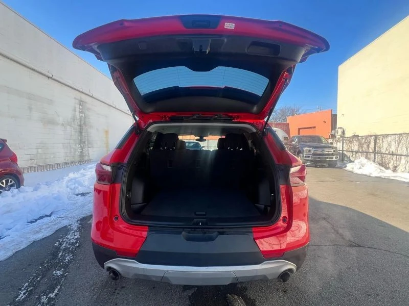 2019 Chevrolet Blazer - Image 9 of 12