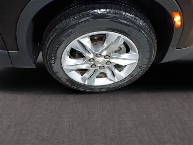 2019 Chevrolet Blazer - Image 10 of 12