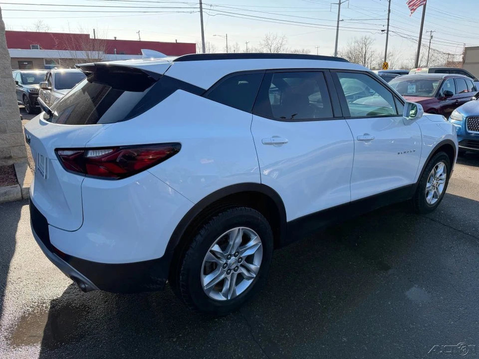 2019 Chevrolet Blazer - Image 5 of 12