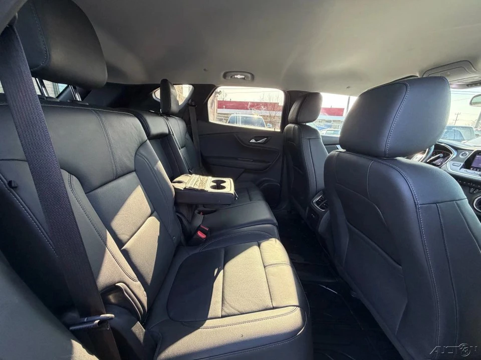 2019 Chevrolet Blazer - Image 19 of 21