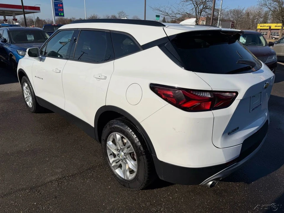 2019 Chevrolet Blazer - Image 3 of 12