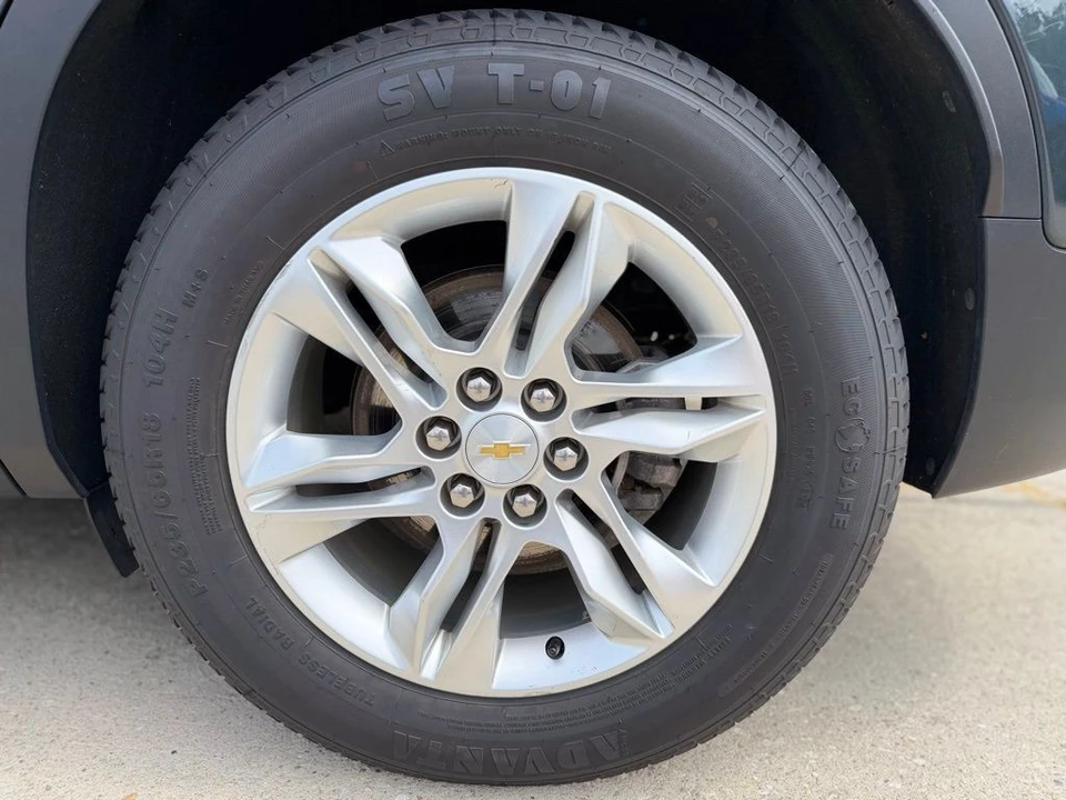 2019 Chevrolet Blazer - Image 9 of 21