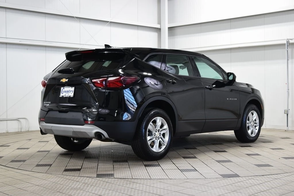 2019 Chevrolet Blazer - Image 8 of 12