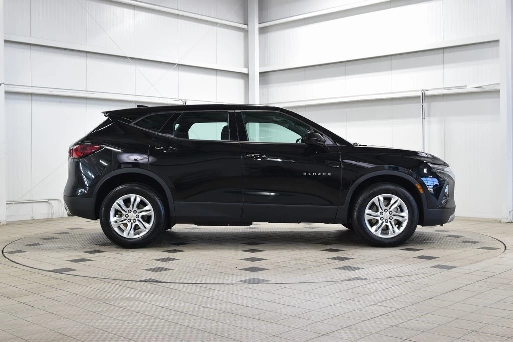 2019 Chevrolet Blazer - Image 9 of 12
