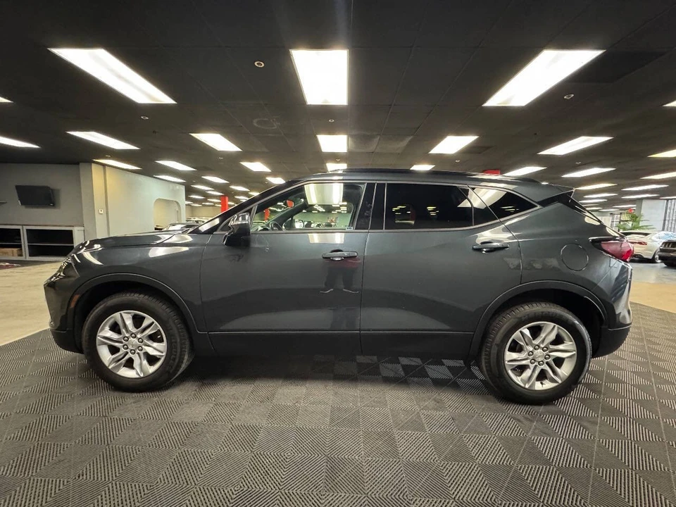 2019 Chevrolet Blazer - Image 9 of 12
