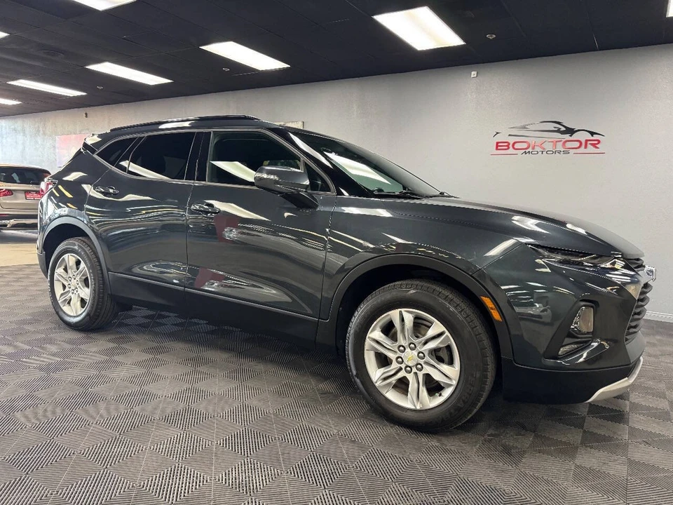 2019 Chevrolet Blazer - Image 2 of 12