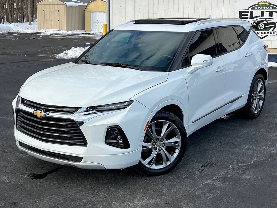 2019 Chevrolet Blazer - Image 11 of 21