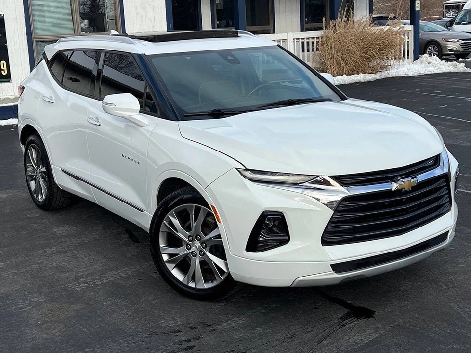 2019 Chevrolet Blazer - Image 13 of 21