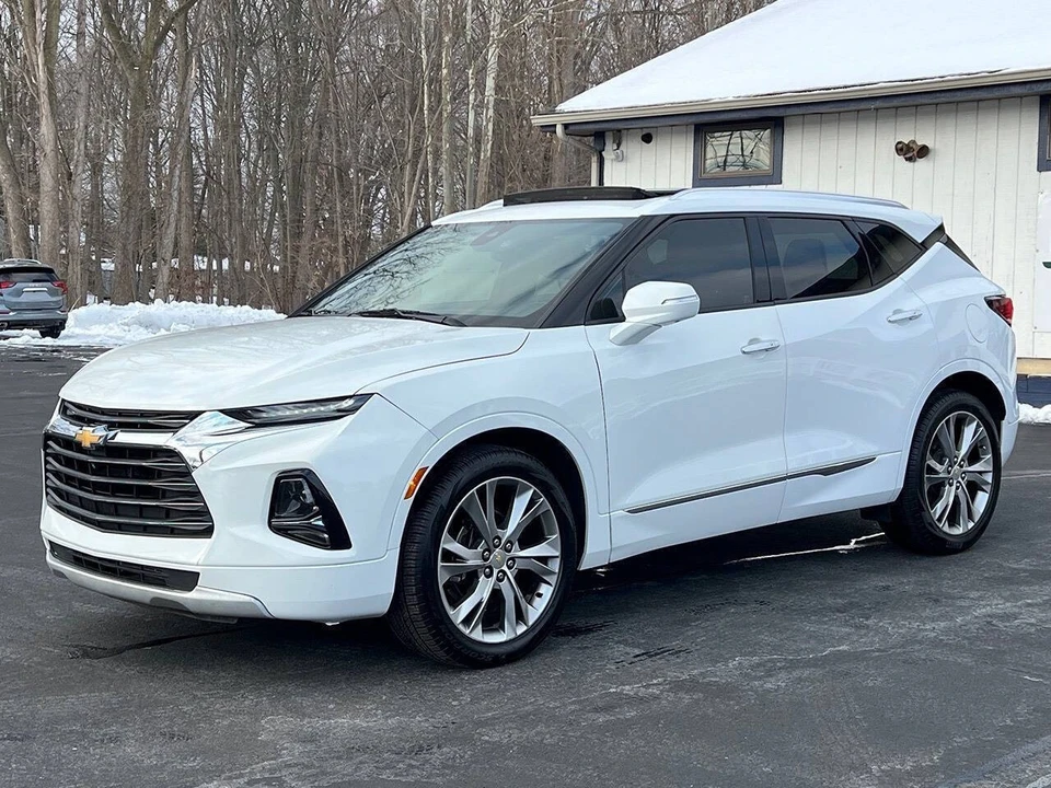 2019 Chevrolet Blazer - Image 15 of 21