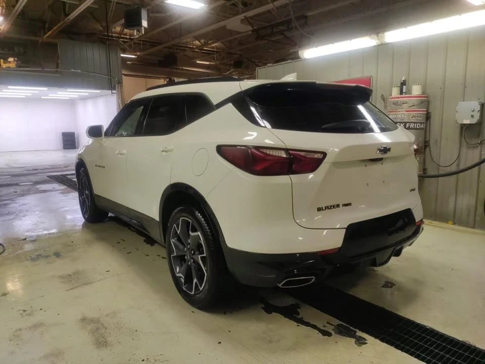 2019 Chevrolet Blazer - Image 10 of 11