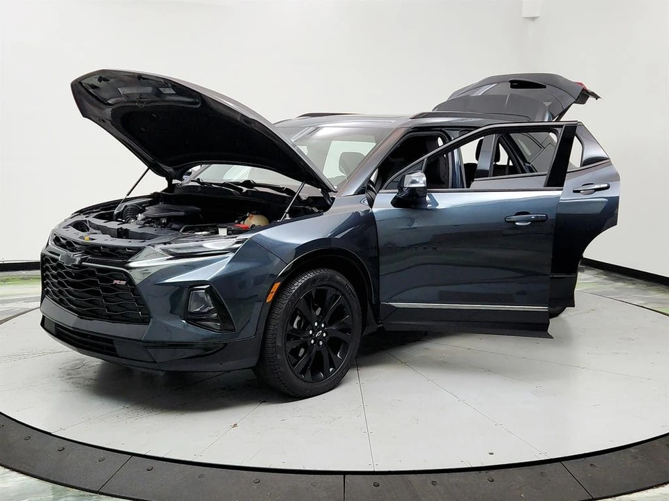 2019 Chevrolet Blazer - Image 9 of 12