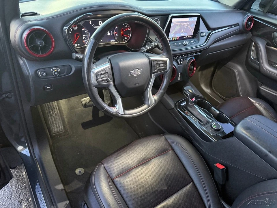 2019 Chevrolet Blazer - Image 11 of 12