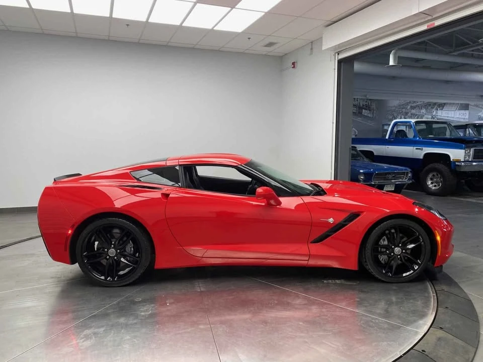 2019 Chevrolet Corvette C7 - Image 2 of 10