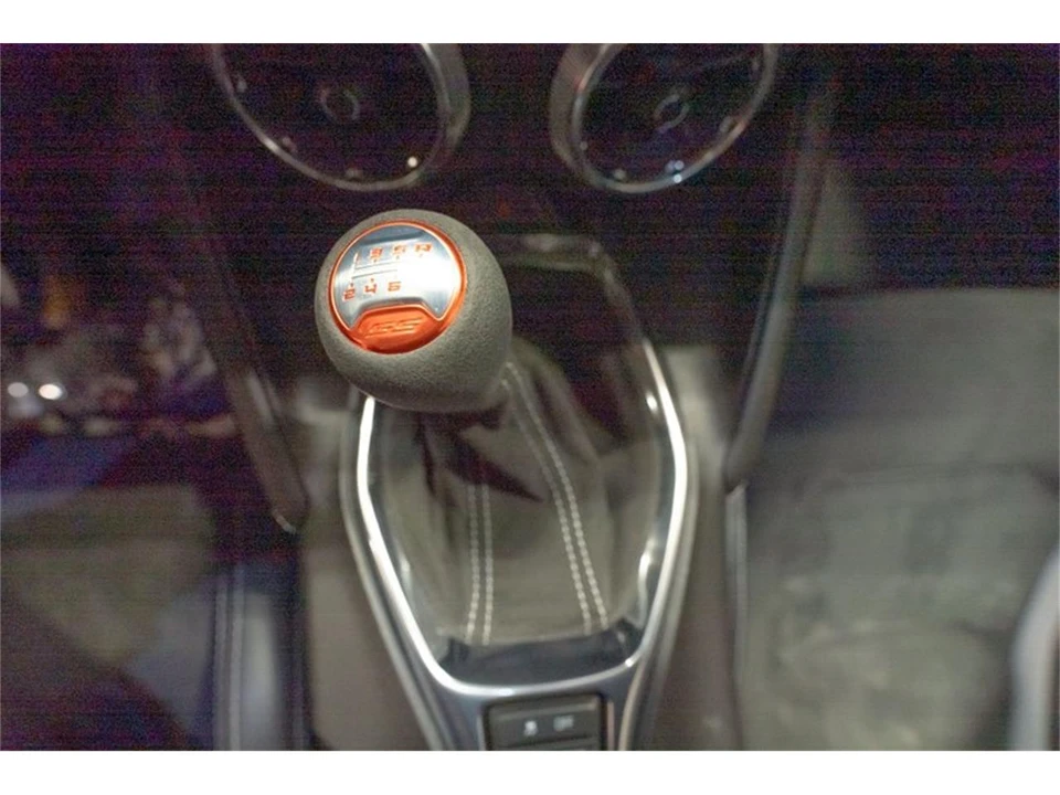 2019 Chevrolet Camaro 6th Gen - Image 15 of 18