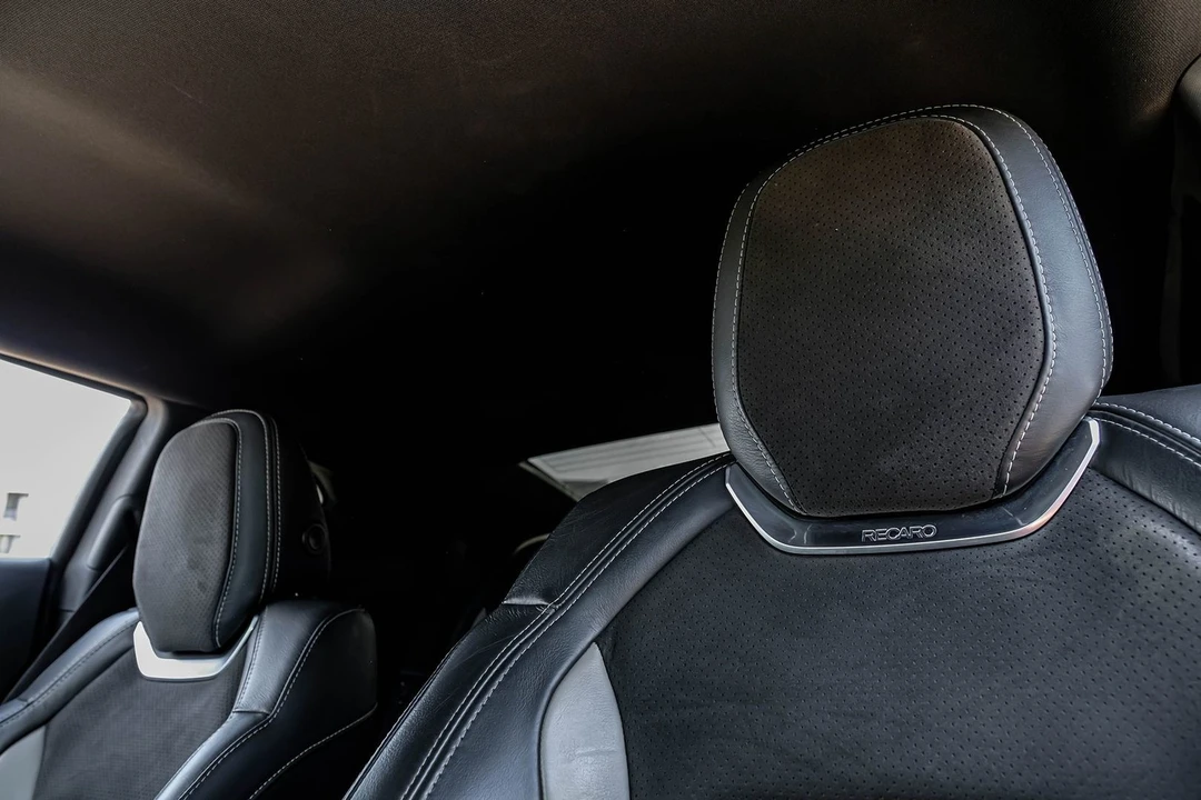 2019 Chevrolet Camaro SS 6th Gen - Image 24 of 31