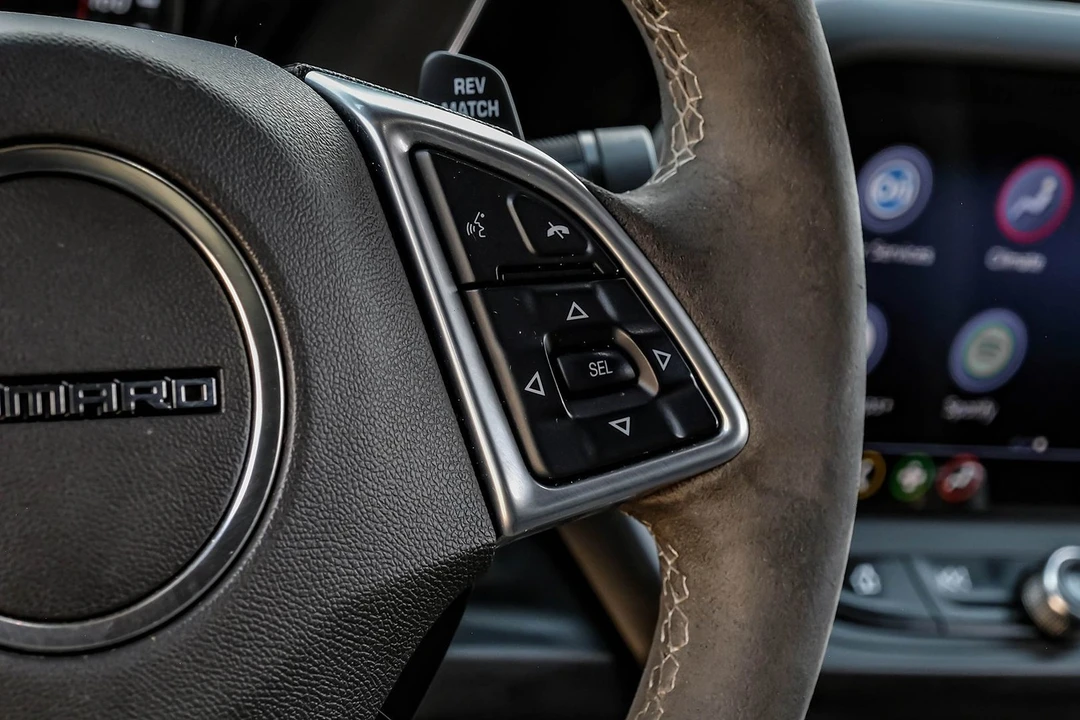 2019 Chevrolet Camaro SS 6th Gen - Image 19 of 31