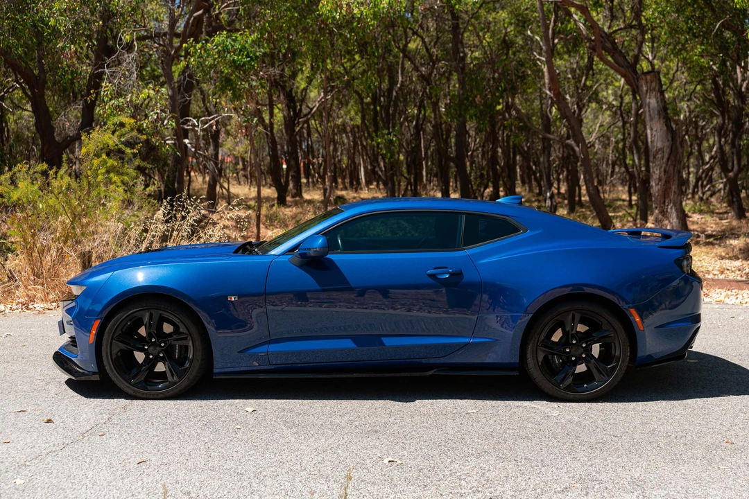 2019 Chevrolet Camaro SS 6th Gen - Image 8 of 31