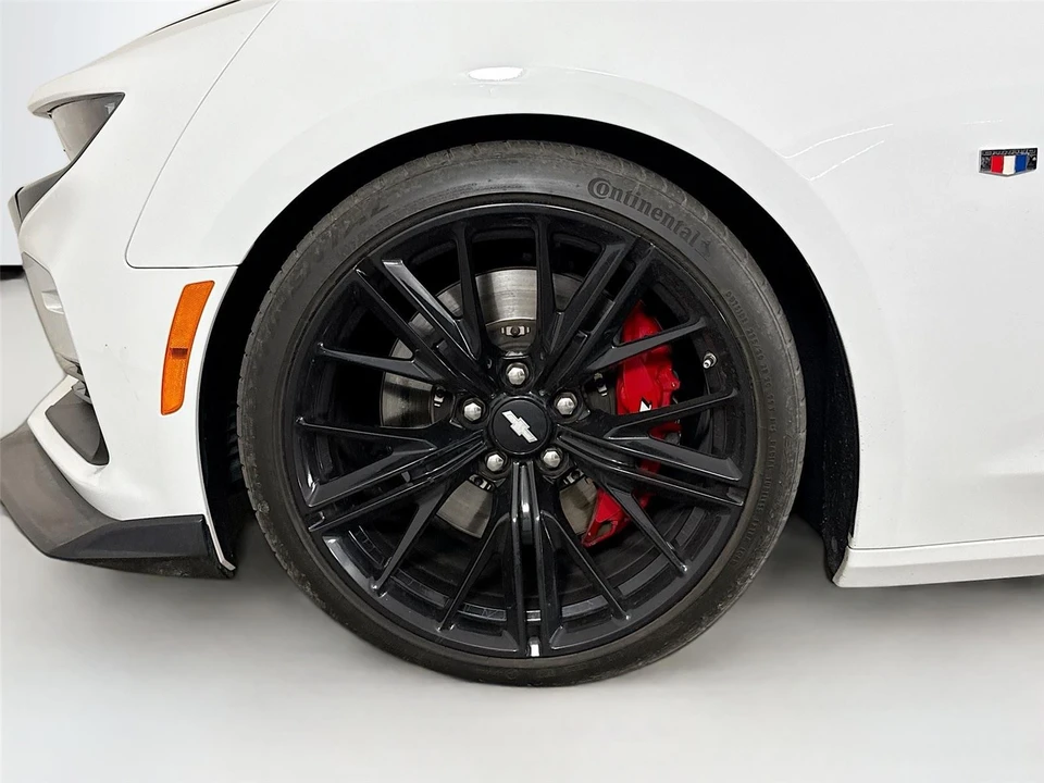 2019 Chevrolet Camaro SS 6th Gen - Image 13 of 14