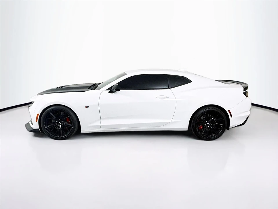 2019 Chevrolet Camaro SS 6th Gen - Image 4 of 14