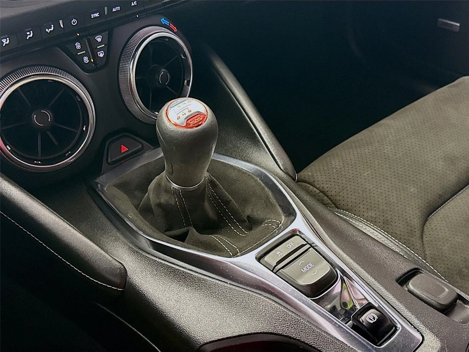 2019 Chevrolet Camaro SS 6th Gen - Image 16 of 21