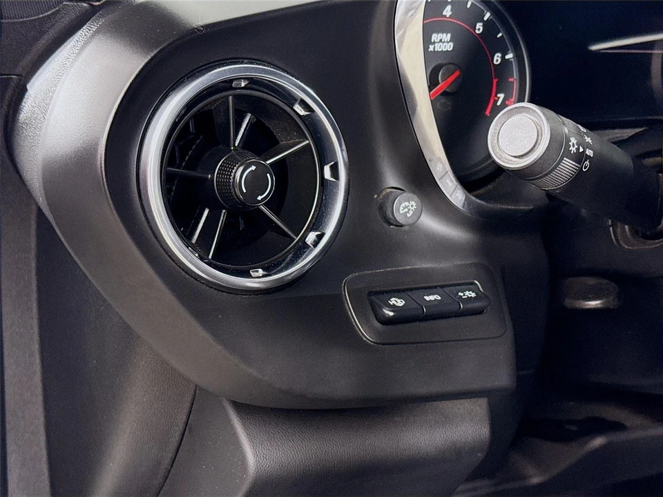 2019 Chevrolet Camaro SS 6th Gen - Image 10 of 21