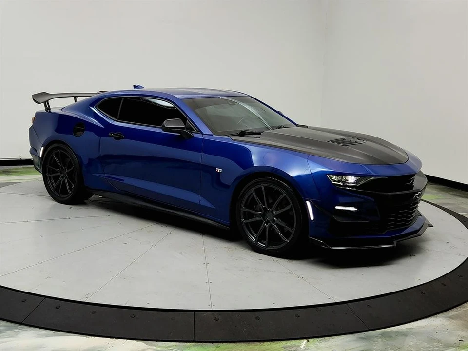 2019 Chevrolet Camaro SS 6th Gen - Image 3 of 12