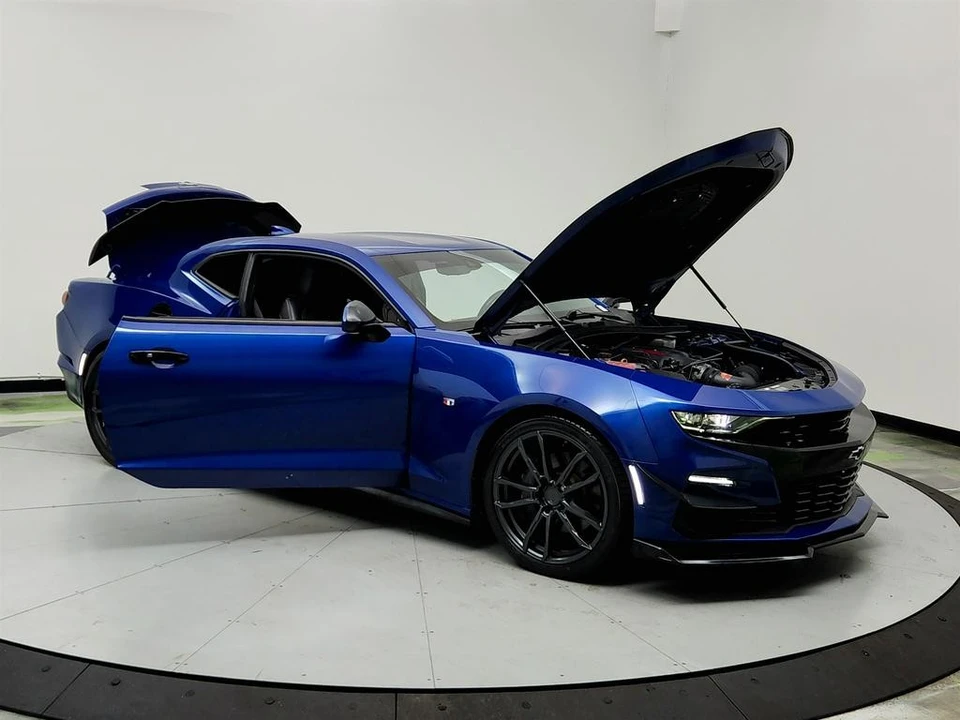 2019 Chevrolet Camaro SS 6th Gen - Image 10 of 12