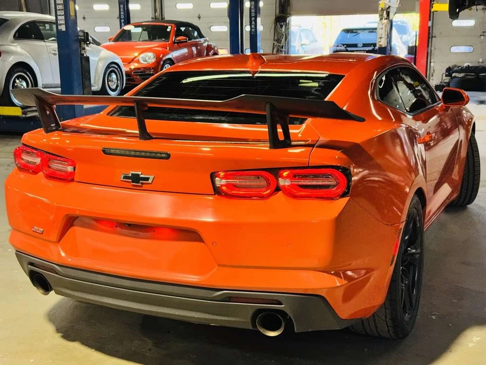 2019 Chevrolet Camaro SS 6th Gen - Image 5 of 21