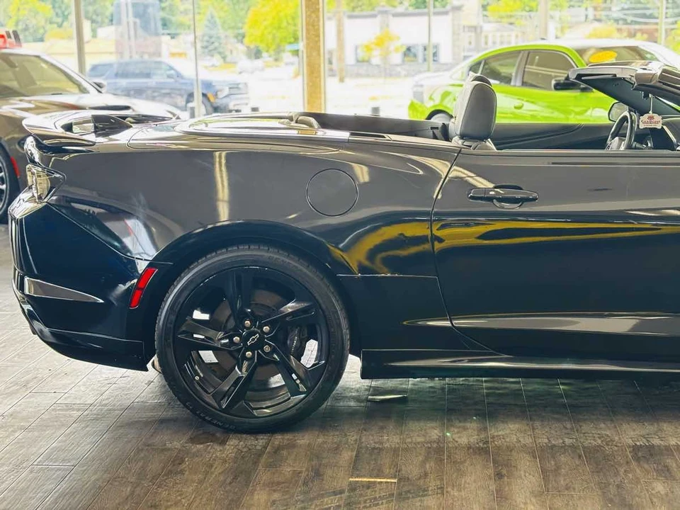 2019 Chevrolet Camaro SS 6th Gen - Image 7 of 31