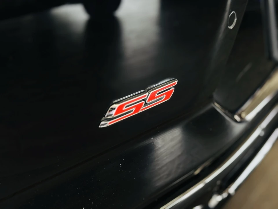 2019 Chevrolet Camaro SS 6th Gen - Image 14 of 31