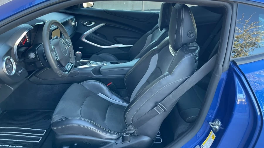 2019 Chevrolet Camaro SS 6th Gen - Image 4 of 8