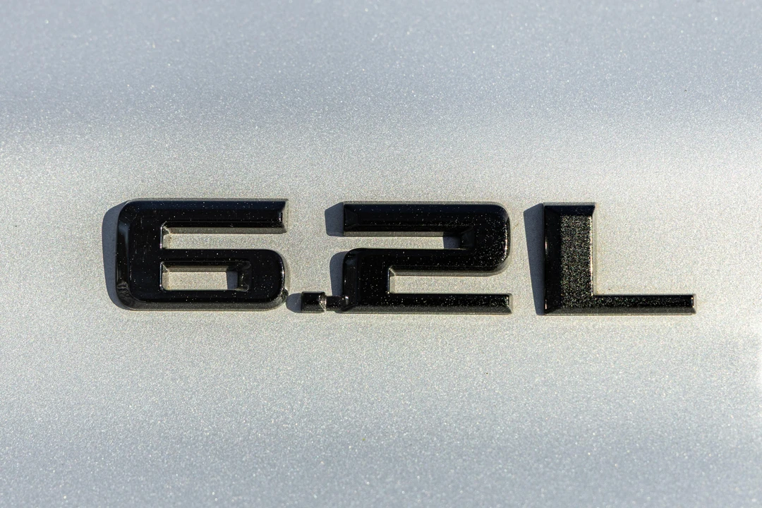 2019 Chevrolet Camaro SS 6th Gen - Image 30 of 31