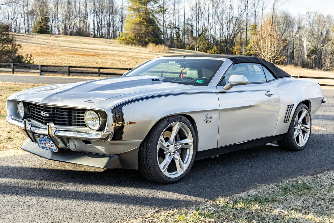 2019 Chevrolet Camaro SS 6th Gen - Image 13 of 31