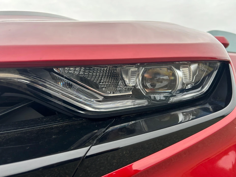 2019 Chevrolet Camaro SS 6th Gen - Image 12 of 31