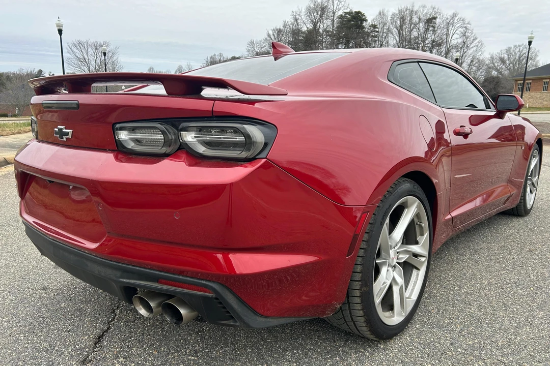 2019 Chevrolet Camaro SS 6th Gen - Image 4 of 31
