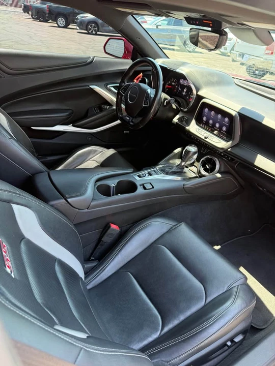 2019 Chevrolet Camaro SS 6th Gen - Image 14 of 17