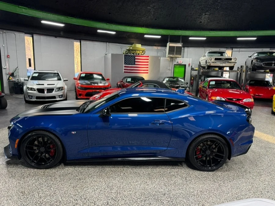 2019 Chevrolet Camaro SS 6th Gen - Image 6 of 17