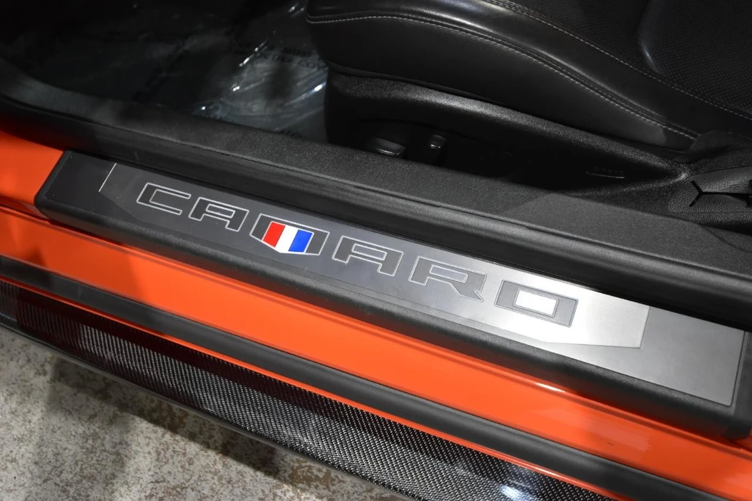2019 Chevrolet Camaro SS 6th Gen - Image 18 of 31